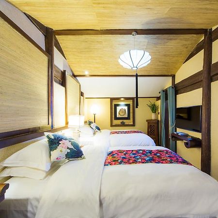 Lijiang Yuntian Palace Hotel Kültér fotó